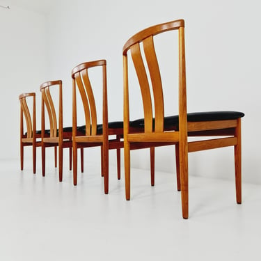 Mid Century Danish solid teak dining chairs by henning sørensen, set of 4, 1960s 