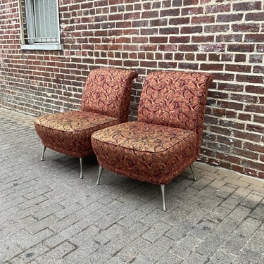 Pair of Slipper Chairs, North Carolina