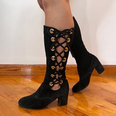 Vintage 60s Go Go Boots Black Suede Leather Gold Grommets Lace up High Heel Knee High Boots Shoes Size 8 8.5 38 Twiggy Mod 1960s 
