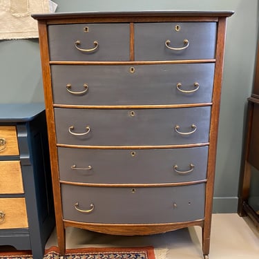 Wren | Vintage Dresser 