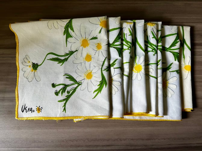 Vintage Vera Neumann Napkins Set of 8, Floral Dinner Napkins, Daffodils & Tulips Spring Flower popular Home Decor