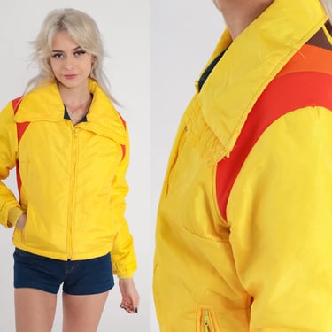 Yellow Puffer Jacket 70s Ski Jacket Retro Insulated Bright Striped Zip Up Puffy Coat Winter Streetwear Skiwear Vintage 1970s Extra Small xs 