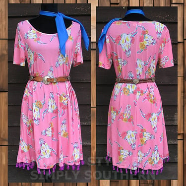 Women's Vintage Retro Southwestern Dress by Simply Southern, Slip-On in Medium Pink with White Cow Heads, Tag Size Small  (see meas. below) 