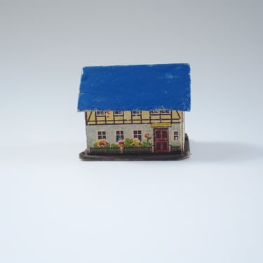 Vintage Miniature 1.5" high German Putz House,  Lithograph G or O scale Tiny RR Accessory 