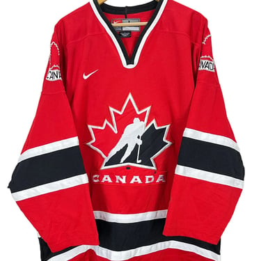 Vintage 2002 Nike Team Canada Hockey Jersey Large