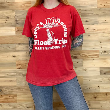 Vintage Soft and Worn Float Trip Alligator Alley Springs Missouri Retro Tee Shirt T-Shirt 