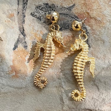 Vintage seahorse earrings 