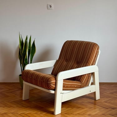 Mid Century Modern Wooden Armchair / Vintage Lounge Chair / Upholstered Armchair / Made in Austria / 1970s 