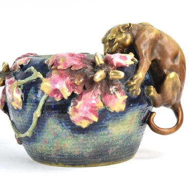 Antique Stellmacher Amphora The Panther Vase Bohemian Art Pottery 