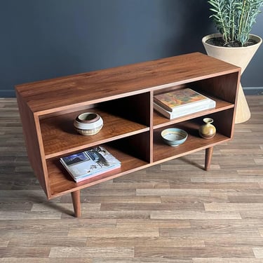 Mid-Century Modern Walnut Credenza or Bookcase, c.1960’s 