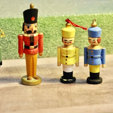 4 Vintage Erzgebirge Miniature Wood Nutcrackers Toy Soldiers Nutcrackers Christmas Decor Collectible German Democratic Republic Germany 