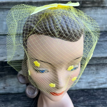 1950s yellow net fascinator veil vintage floral netted cap hat 