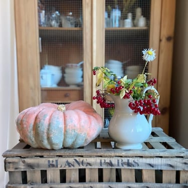 Beautiful vintage rustic French fruit crate with lid 