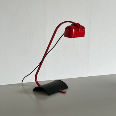 Postmodern Italian Desk Lamp Model 'Model T555' by Luci Illuminazione di Interni, 1980s Italy 