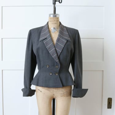 vintage womens 1940s 50s nipped waist blazer • fine gray wool & pinstriped collar jacket 