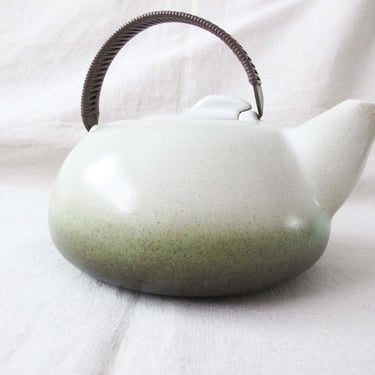 Vintage Heath Ceramic Sea and Sand Teapot - Minimalist Kitchen Home - Housewarming Gift 