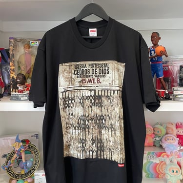 Brand new Supreme Iglesia Pentecostal black tee Size XL