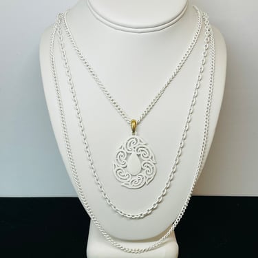 1970’s White Trio Chain Necklace