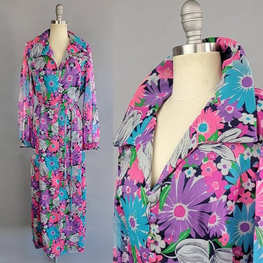 1960s Floral Maxi / 1960s Purple Floral Maxi Dress with Large Collar / Size Extra Large, X-L Plus Size 