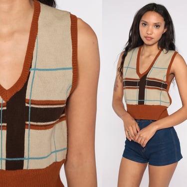 70s Sweater Vest Top Plaid Knit Tank Top Checkered Crop Top 1970s Shirt Retro Sleeveless Sweater Vintage Geek Brown Taupe V Neck Medium 