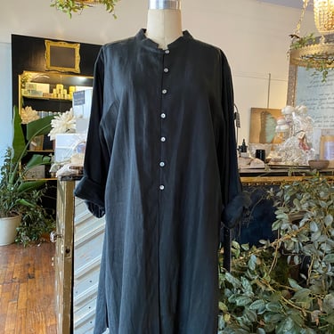 1990s oversized top, black linen blouse, vintage tunic, Bloomingdales, size xx large, 22, button up, mandarin collar, plus size, minimalist 