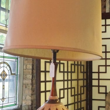 Quartite MCM Ceramic Table Lamp w Wood Teardrops
