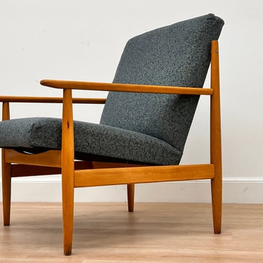 Mid Century Accent chair by TON 