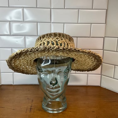 Vintage Woven Staw Hat 
