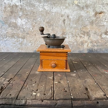 Antique Charles Parker Eagle Brand Coffee Grinder Box Mill 