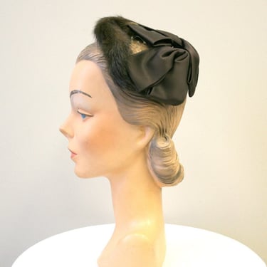 1950s Coquette Brown Fur and Satin Bow Hat 