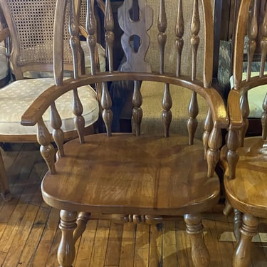 Spindled Barrel Back Wood Chair