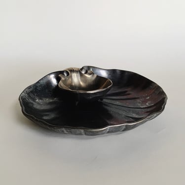 PEWTER CHIP + DIP // Shell Serving Bowl 