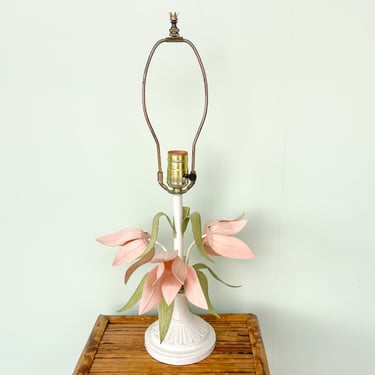 Sweet Tole Flower Lamp