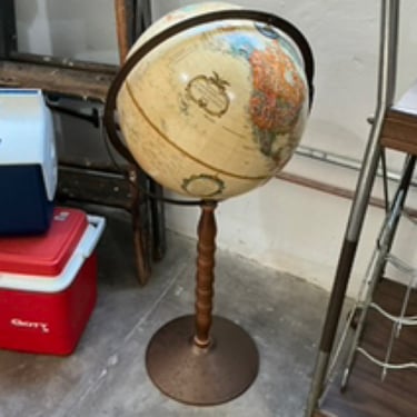 Globe Pedestal
