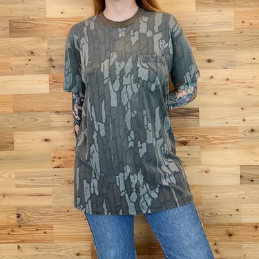 80's Vintage Paper Thin Soft RealBark Camouflage Print Pocket Tee Shirt T-Shirt 