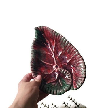 Vintage Majolica Style Ceramic Pottery Leaf Footed Trinket Dish, Snack Plate/ Cranberry and Green Drip Glaze/ Mid Century/Unmarked/Christmas 