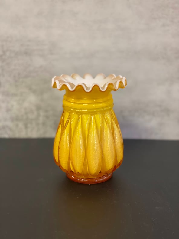 Kanawha Glass Melon Ruffle Vase