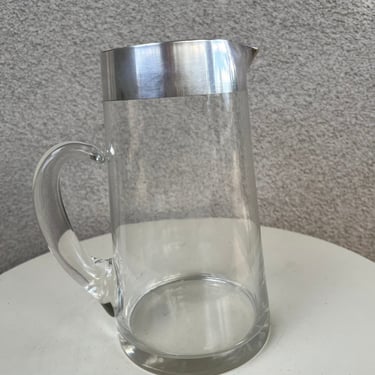 Vintage MCM large pitcher 64 oz Dorothy C Thorpe silver rim clear glass with handle 