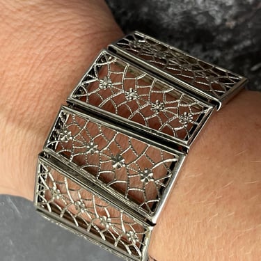 vintage spider web bracelet 1960s Judy Lee silver panel cuff 