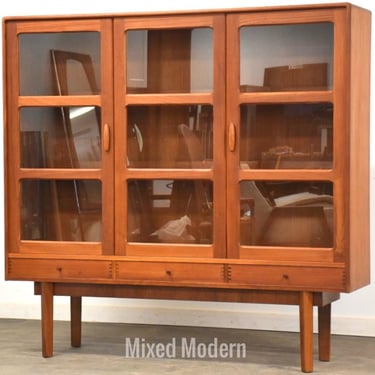 Danish Modern Teak Bookcase by Dyrlund 