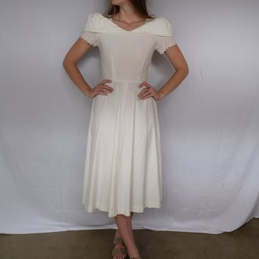 1940's Cotton Dress / Summer White Dress / Gorgeous Fitted Dress with Eyelet Detail / Forties Dress 