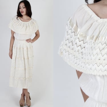 Off White Mexican Fiesta Party Dress, Traditional Crochet Embroidered Outfit, Vintage Zig Zag Stitched Capelet 