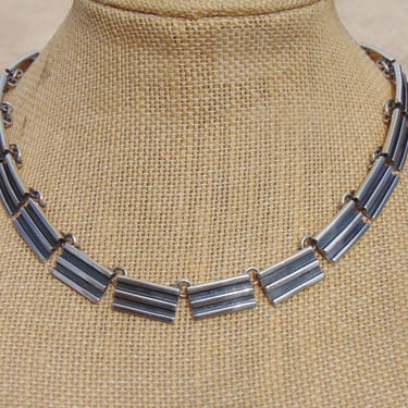 Vintage Mexican Sterling Silver Deep Lined Link 15 Inch Choker Necklace 