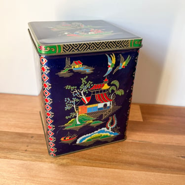 Vintage Chinoiserie Daher Tea Tin. Metal Storage Canister with Lid. Colorful Chinoiserie Box. 