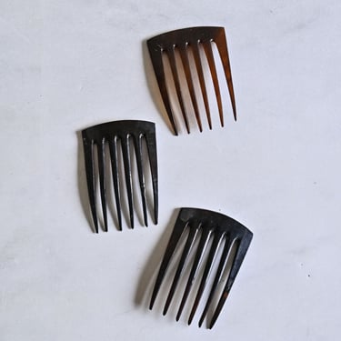 turn of the century french horn hair comb, small