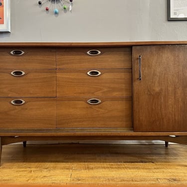 Mainline by Hooker Midcentury Lowboy Dresser