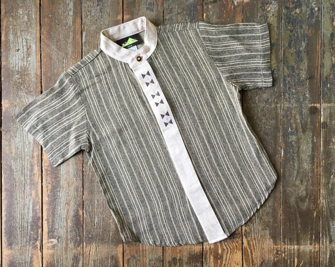 Vintage 90s Kidland Grey + Tan Knit Embroidered Collarless Dressy Blouse Shirt 3/4 