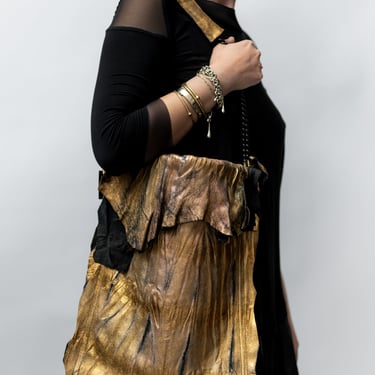 Gold Leather Majuro Shoulder Bag