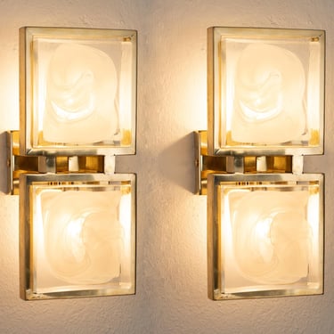 Set of 2 Artistic Wall sconces with clear and white Murano glass brick with brass frame, handmade Space Age sconce lamps Made in Italy 