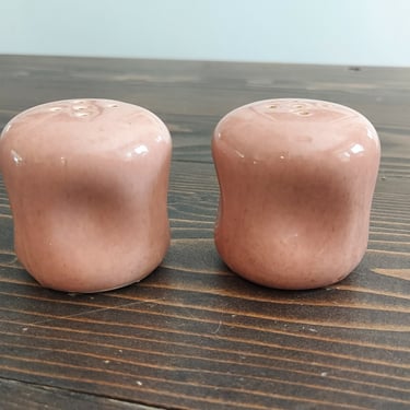 Russel Wright Salt and Pepper - Pink 